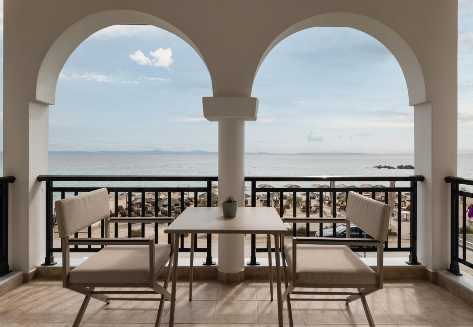 Assano Seafront Luxury Apartamento Nikiti  Exterior foto