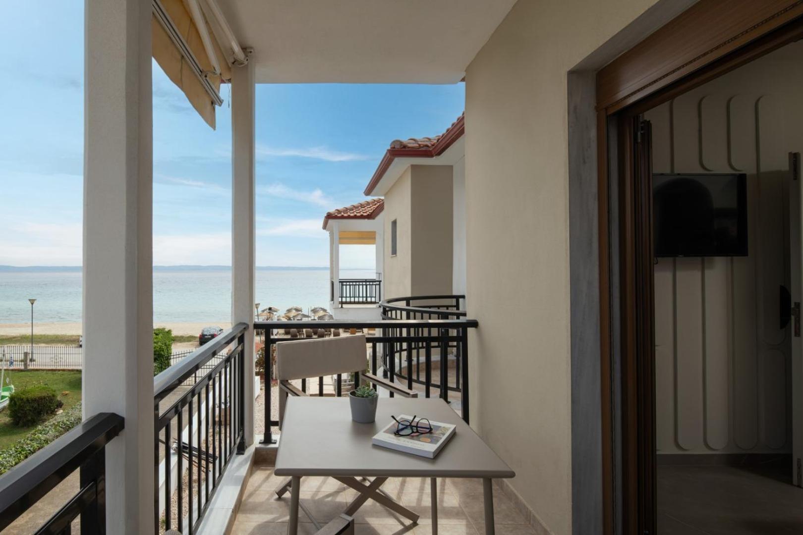Assano Seafront Luxury Apartamento Nikiti  Exterior foto